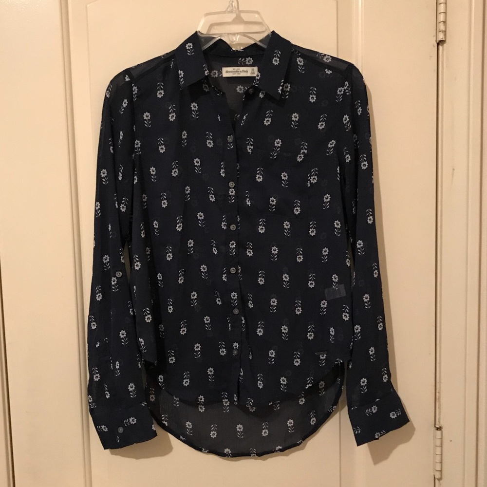 Abercrombie & Fitch navy floral high-low top